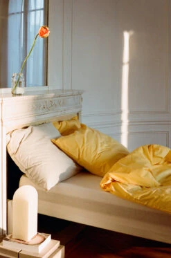 Hay Parade Tischleuchte 32cm 9 Hay Parade Tischleuchte 32cm -Hay 567265 01 8 EnvironmentImage 2c64a60a0a